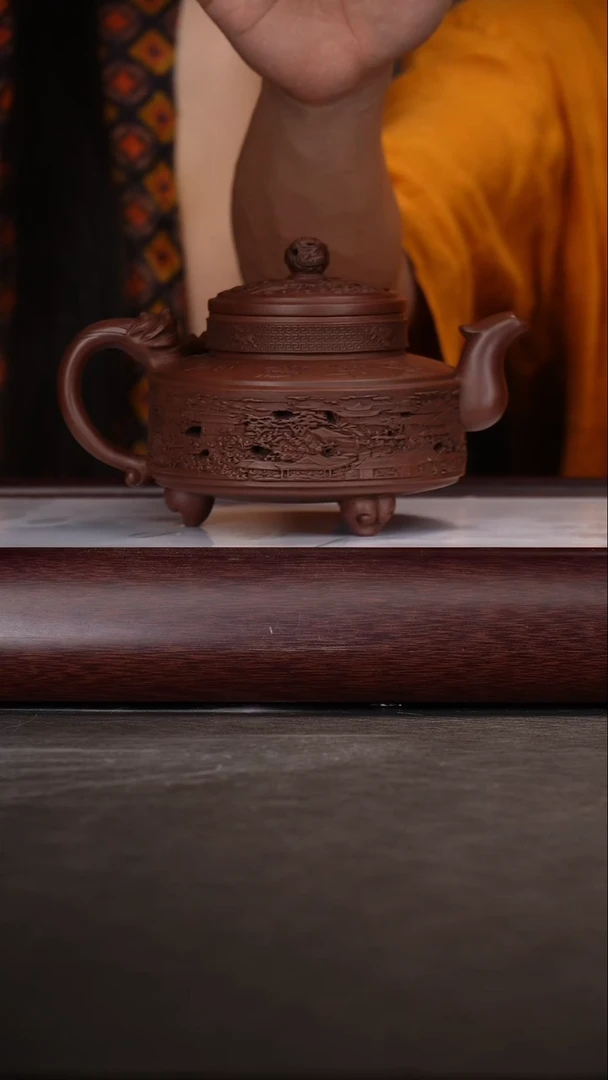 茶壶紫砂诸葛永南/老紫泥/龙盘虎踞/400c