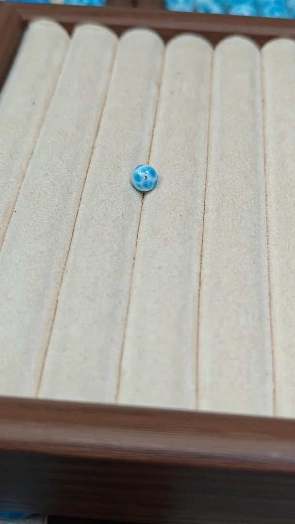 未镶嵌针钠钙石（海纹石）珠宝半成品厚**物多样性发一