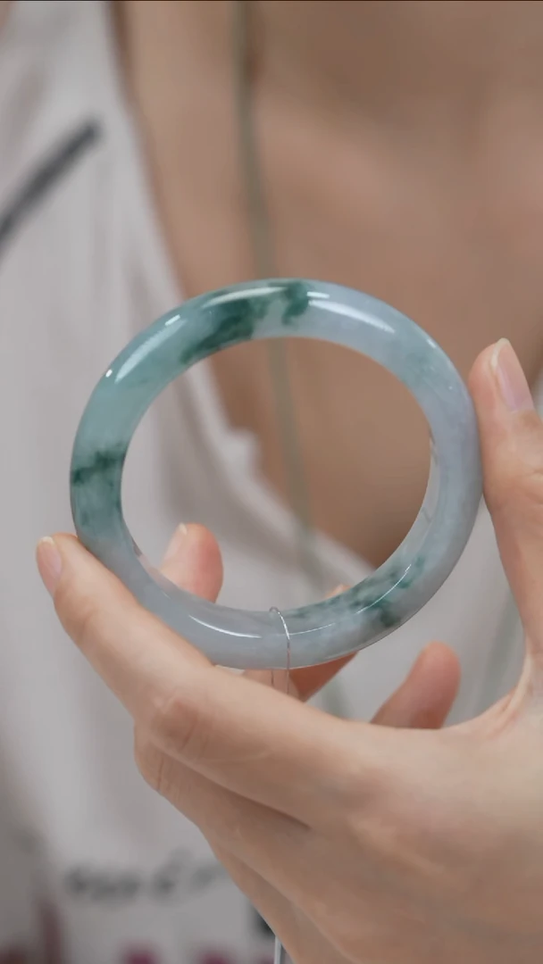 翡翠手镯未镶嵌翡翠手镯w0657