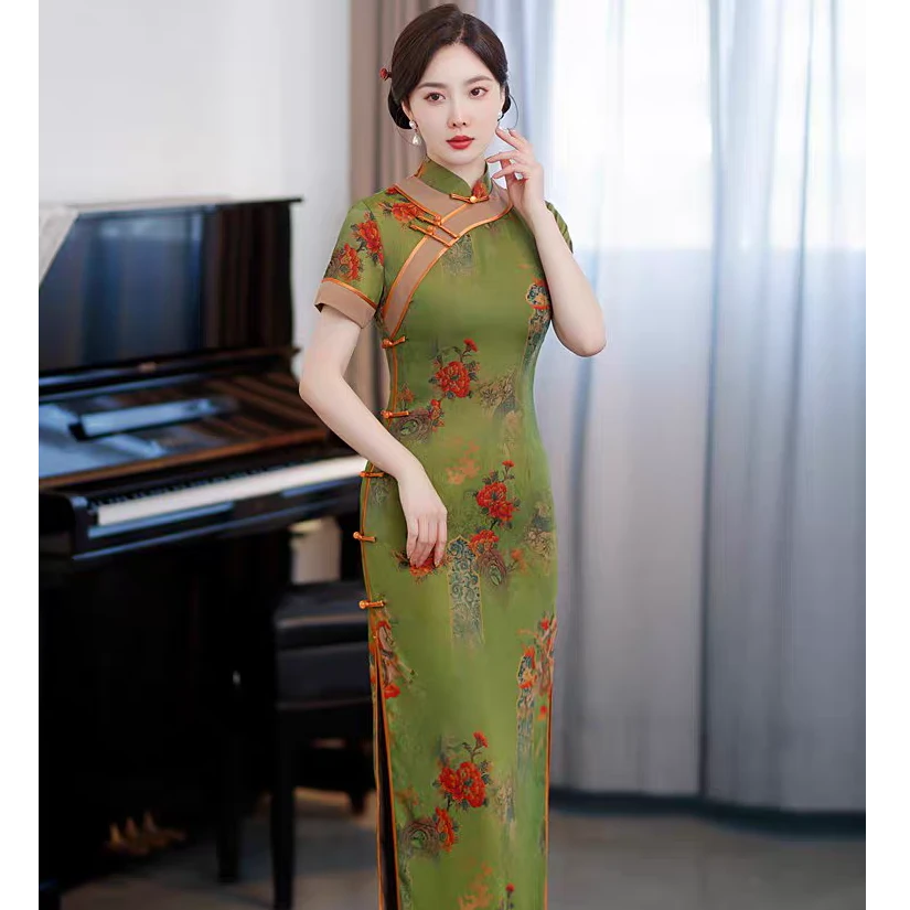 诺妮-绿色提花京派宽边侧八扣旗袍