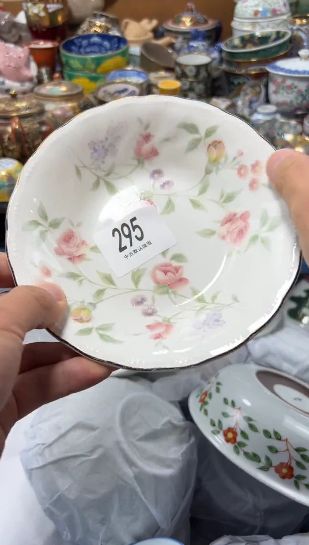 瓷片雨***?夏目海外回流瓷器中古品。