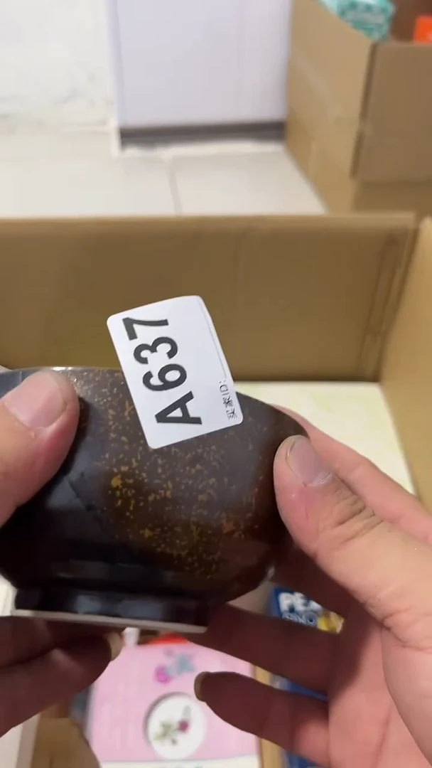 紫砂瓷器水杯一物一拍小*贝瓷器水杯一物一拍
