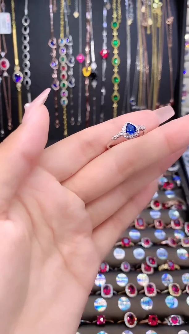 蓝宝石戒指银S925镶嵌银