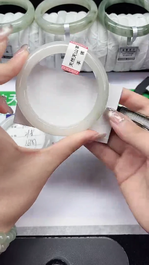 未镶嵌手镯石英质玉406-60/61