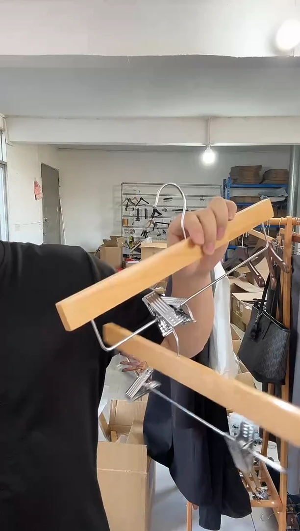 36cm跨境订单尾货一级荷木实木裤夹10支装