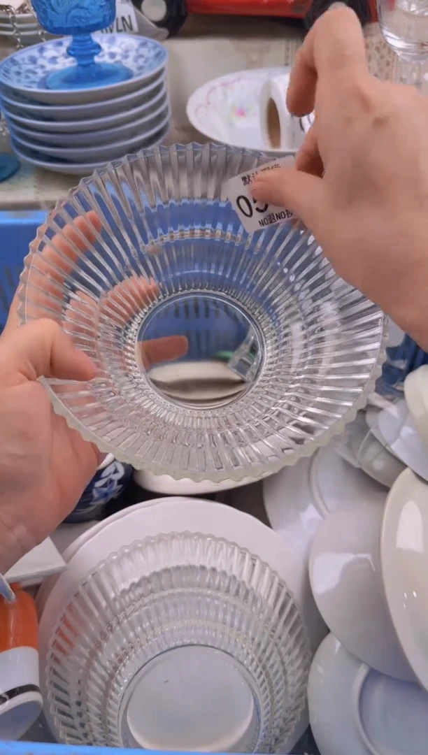 533默认微瑕，满20包邮。