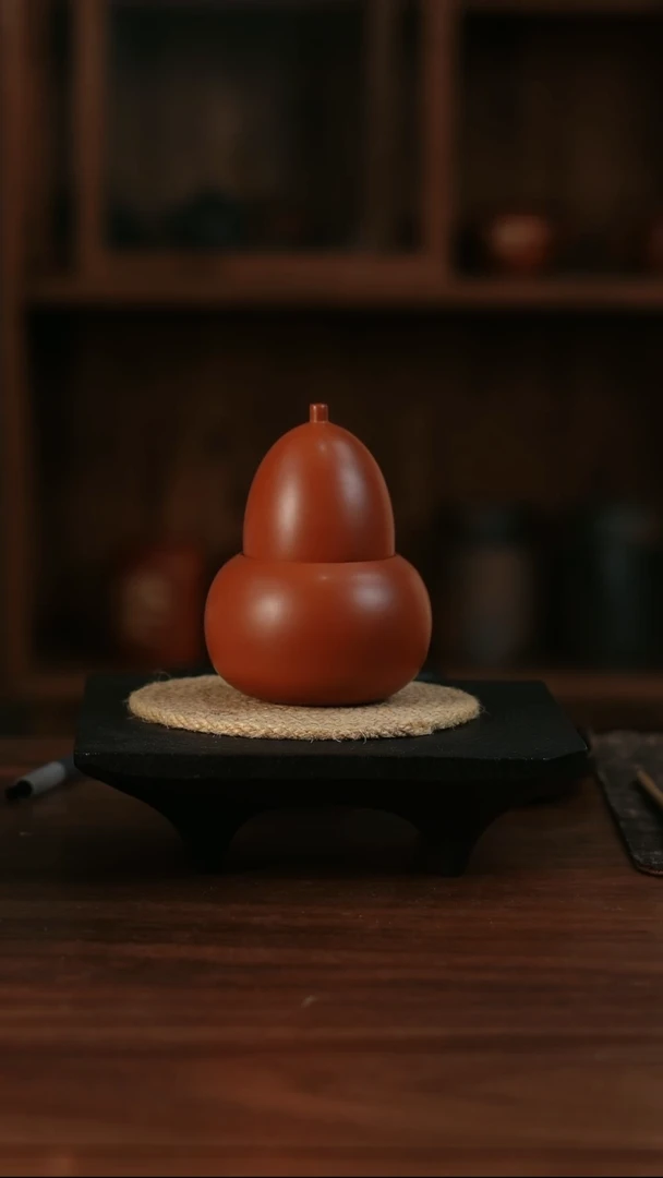 二生陶作微瑕福禄罐