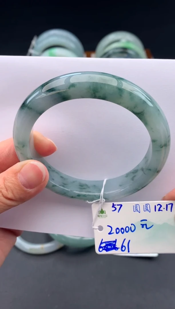 未镶嵌手镯翡翠赵*翡翠自带#送人#，假一赔三