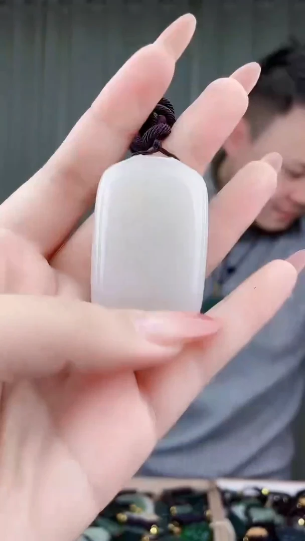 未镶嵌和田玉挂件和田玉拍一发一，多样性发货！