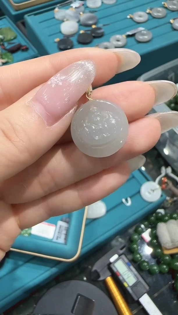 【闪购商品】和田玉吊坠/多样性发未镶嵌R170