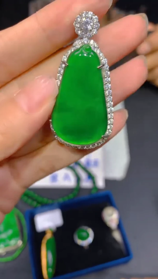 【闪购商品】定制翡翠未镶嵌285多样性发货（发其一）