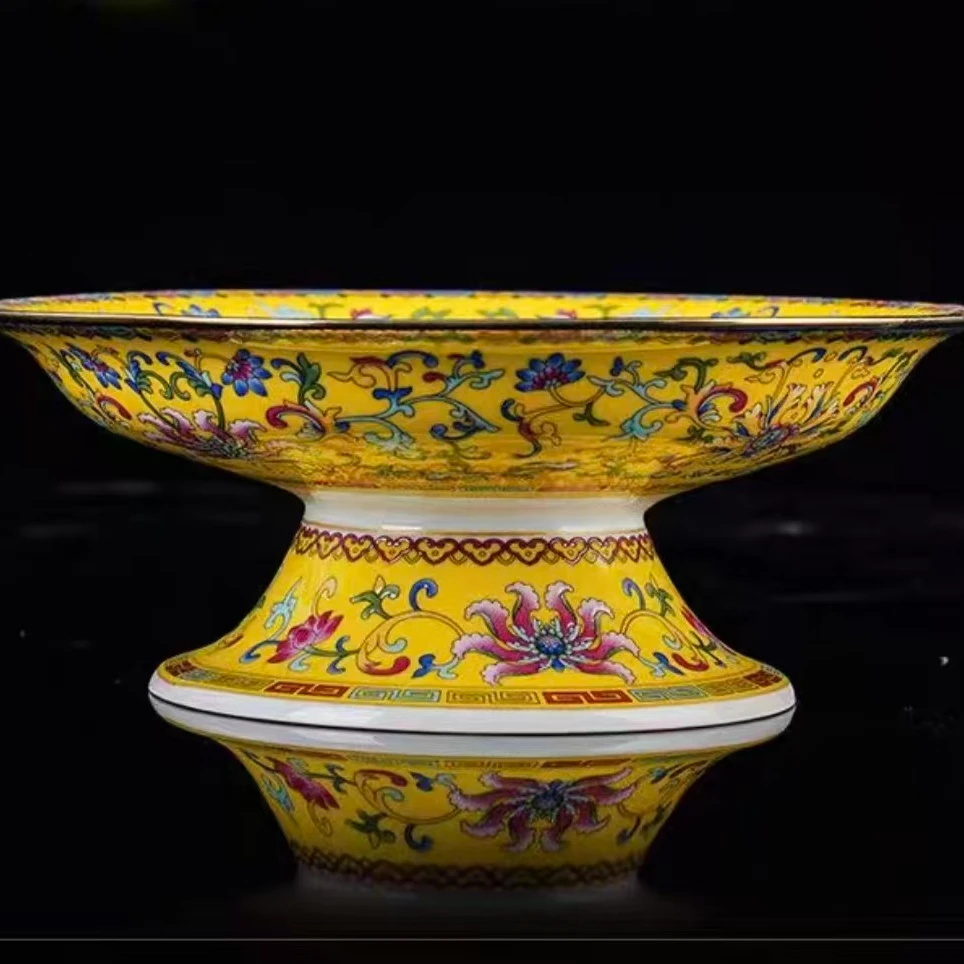 7.5英寸黄色缠枝莲果盘