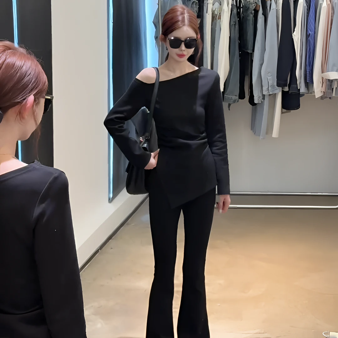 2025春季新款宽简约松慵懒一字肩+修身显瘦微喇裤时尚休闲套装女