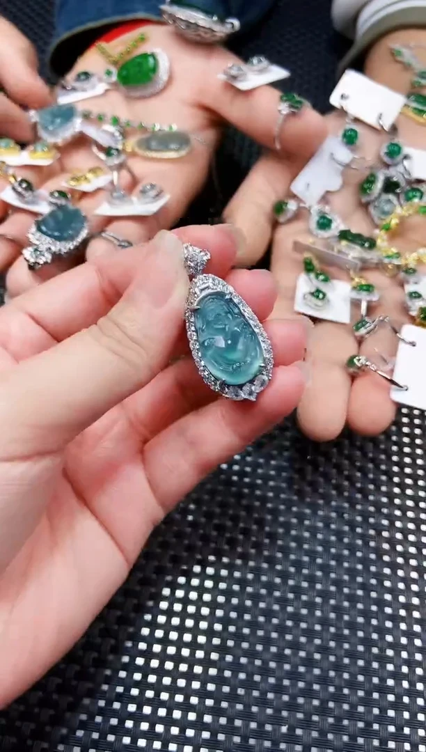 【闪购商品】翡翠吊坠(不含链)未镶嵌111111111