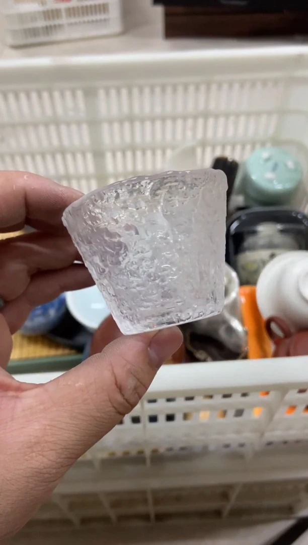 无运费险有瑕疵的摄影的产品有使用过的痕迹有点脏介意勿拍