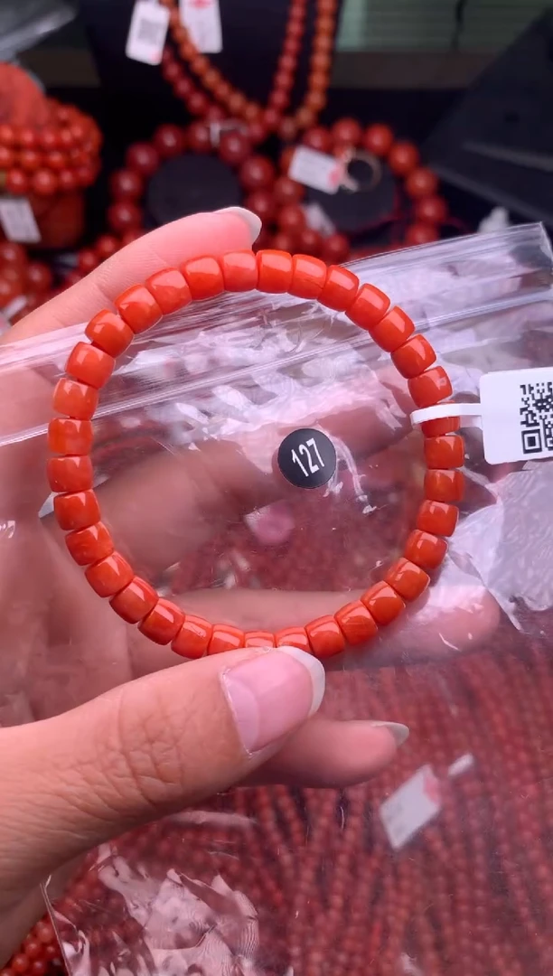 【闪购商品】南红玛瑙珠宝奇石未镶嵌127-8