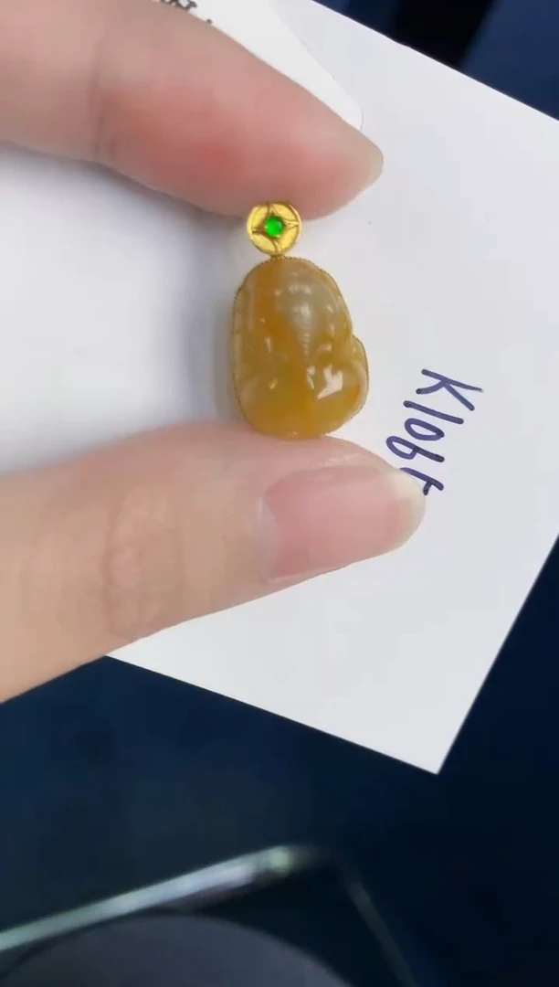 颈饰18K金镶嵌翡翠天然翡翠缅甸A货