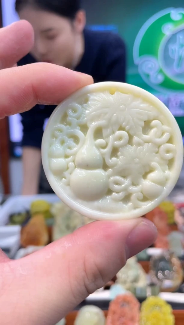 【闪购商品】岫玉吊坠未镶嵌多样性发货*拍一发一