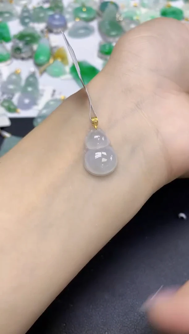 颈饰18K金镶嵌翡翠天然缅甸翡翠A货百元以上9元证书费自理