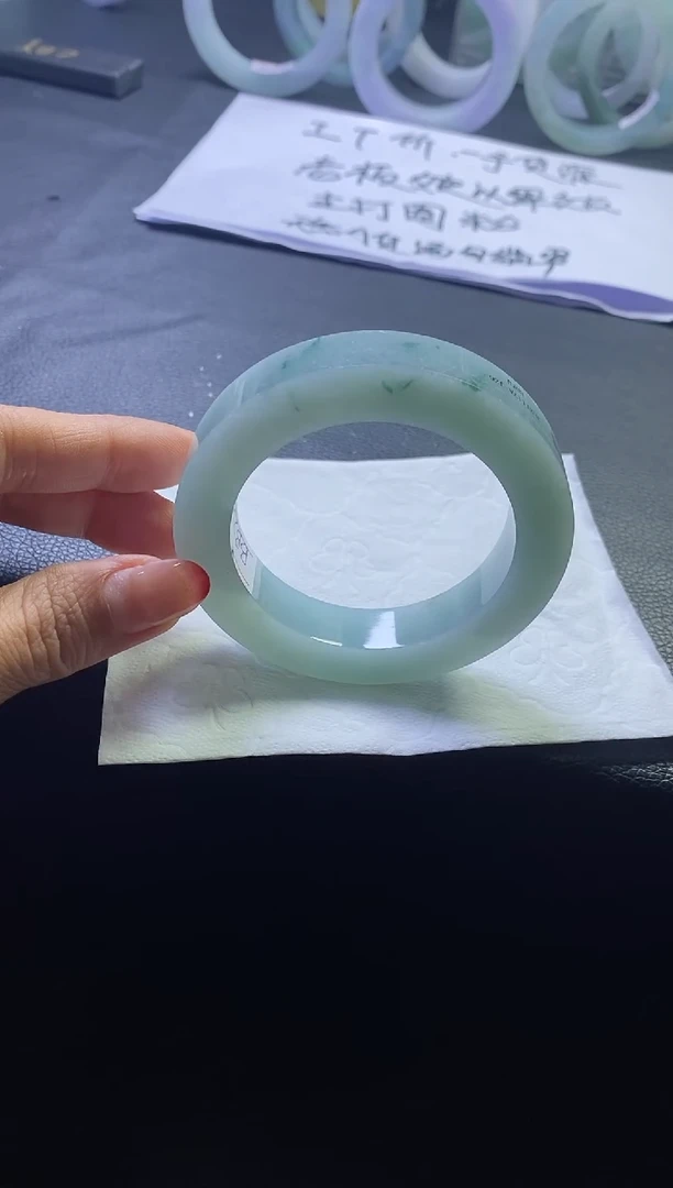 【闪购商品】定制翡翠手镯未镶嵌定制手镯