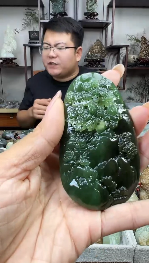 和田玉未镶嵌把件1