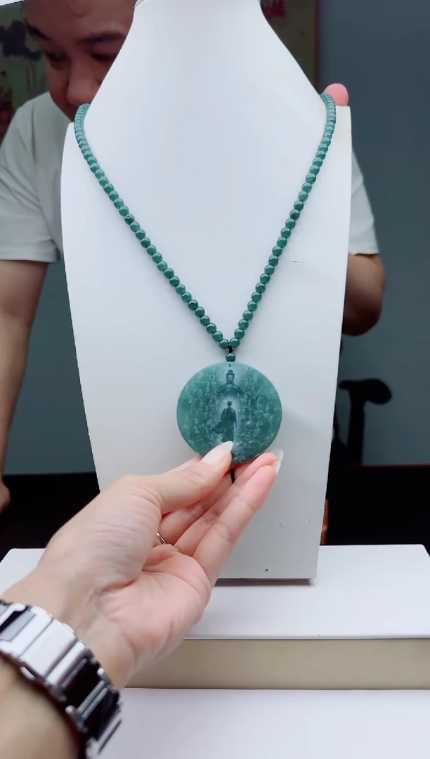 颈饰未镶嵌翡翠多样性发其一