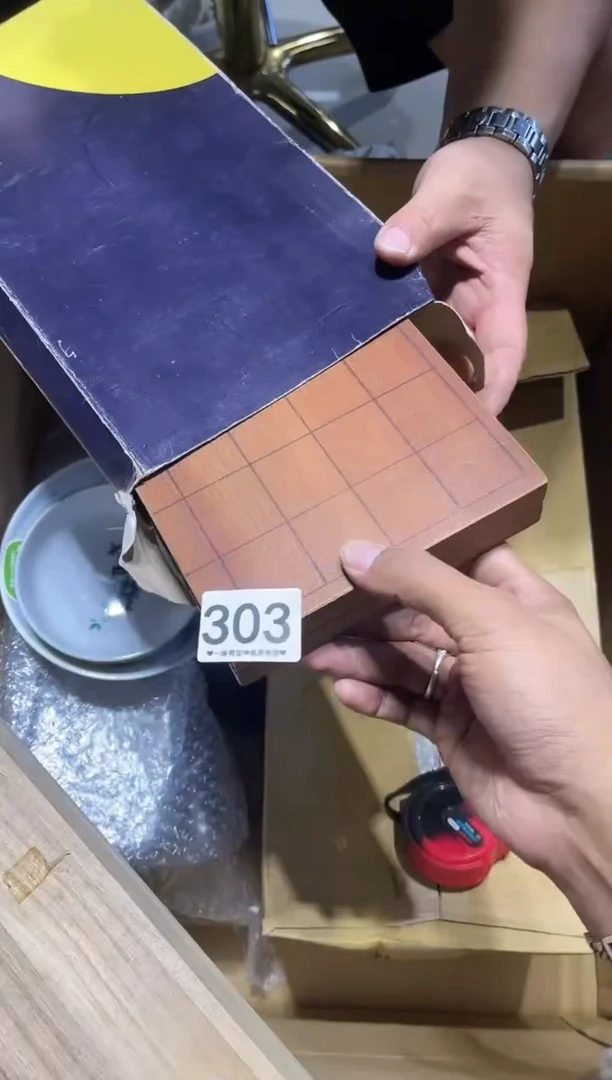 瓷片明*303........