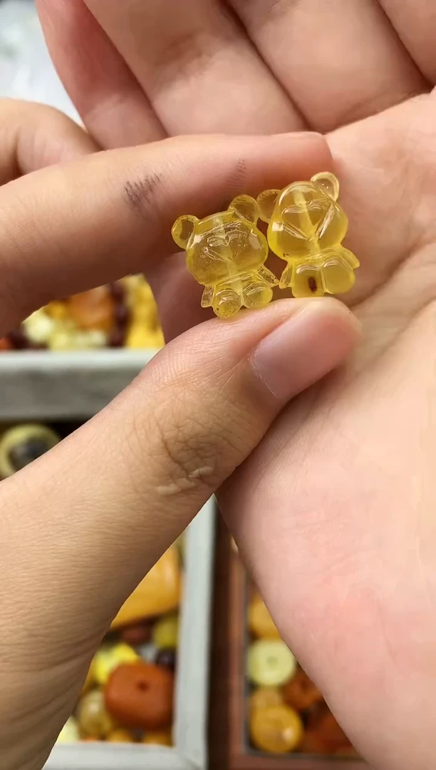 未镶嵌琥珀珠宝奇石03