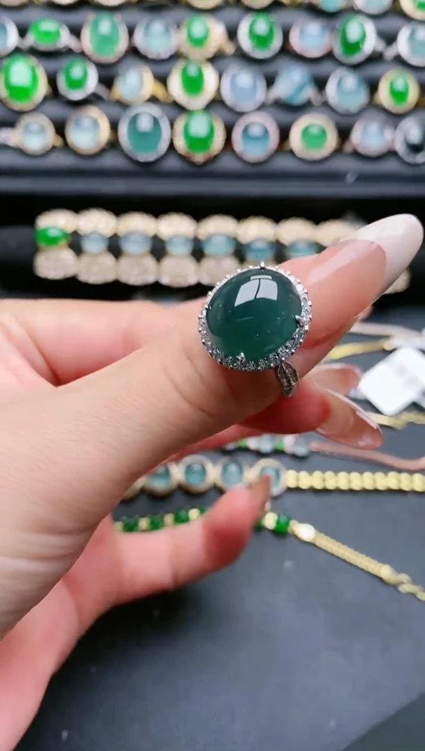 【闪购商品】翡翠戒指银S925镶嵌111111