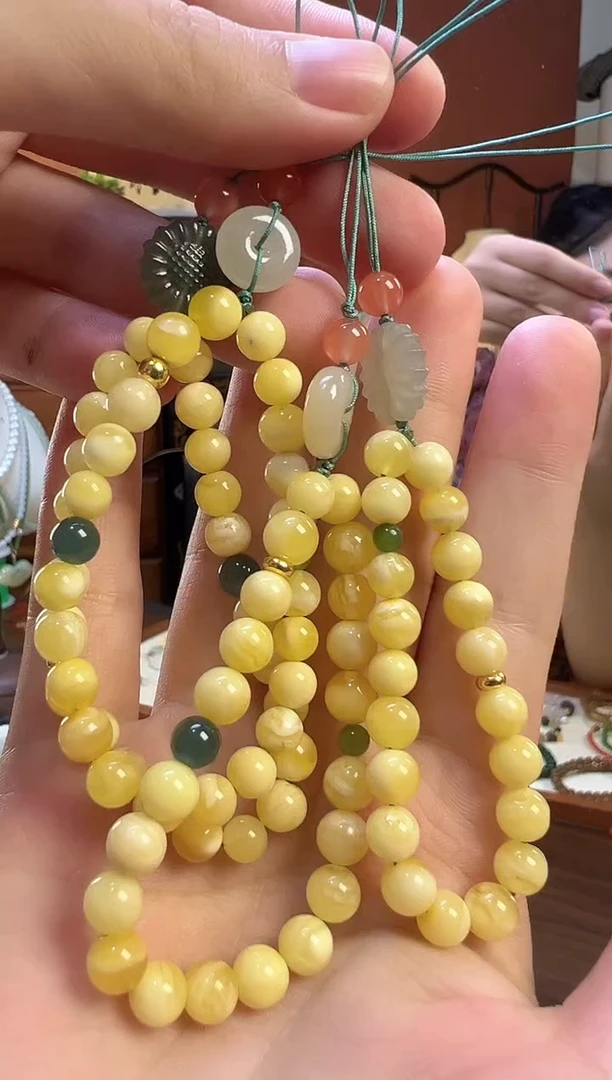 未镶嵌吊坠(不含链)蜜蜡蜜蜡手机链6mm+（随机发不退）