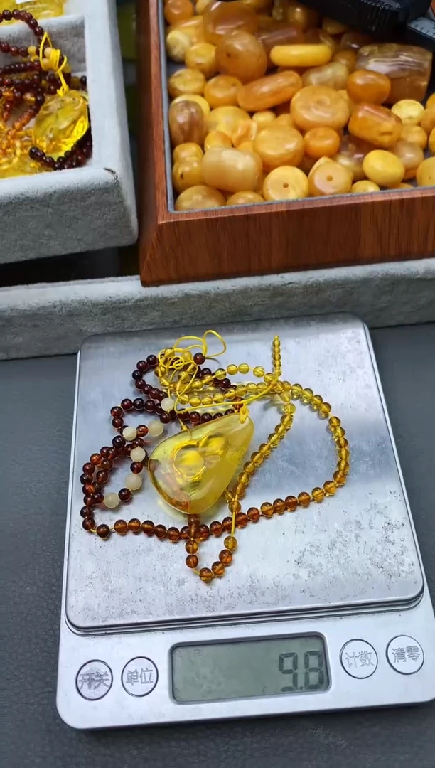 【闪购商品】琥珀珠宝奇石未镶嵌83