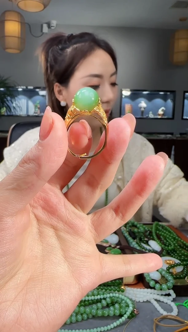 银S925镶嵌戒指和田玉1