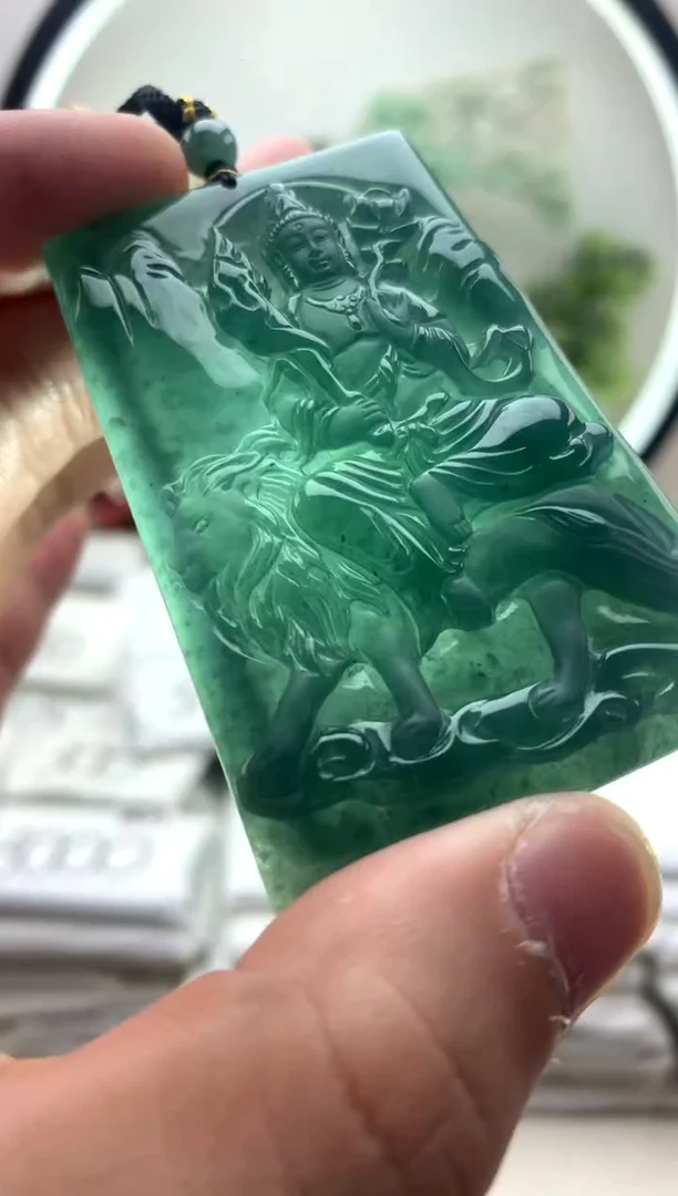 颈饰未镶嵌翡翠文殊