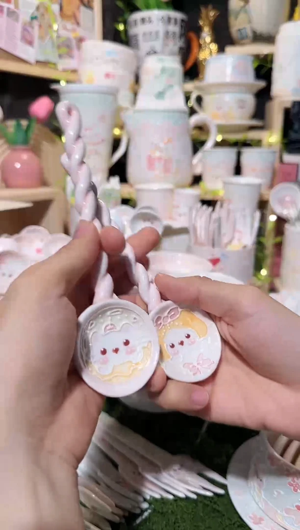 陶瓷2立体釉微瑕麻花勺（全釉）