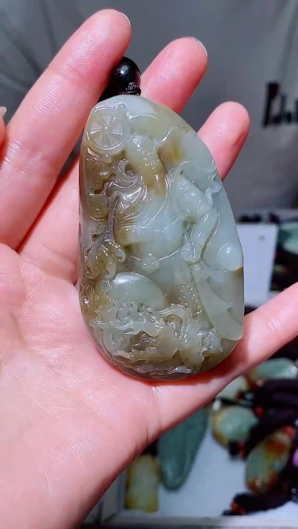 和田玉未镶嵌把件1