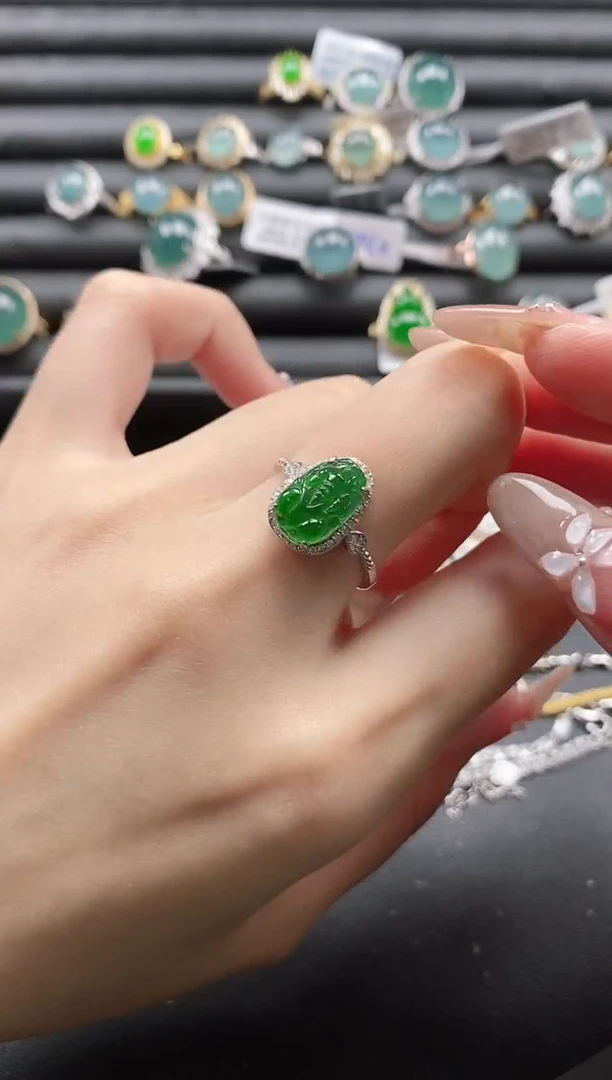 【闪购商品】翡翠戒指银S925镶嵌1111