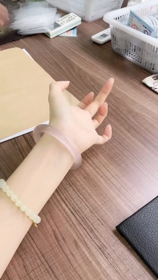 未镶嵌手镯石英质玉194-64