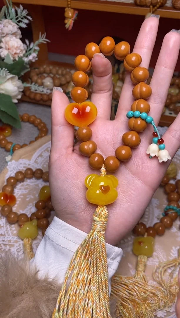 把件猴头核桃玻璃底屁桃手持➕铃兰花菱爱心熊头流苏