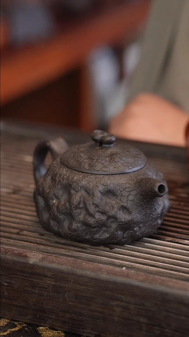 茶壶紫砂大***?280cc 黑金砂