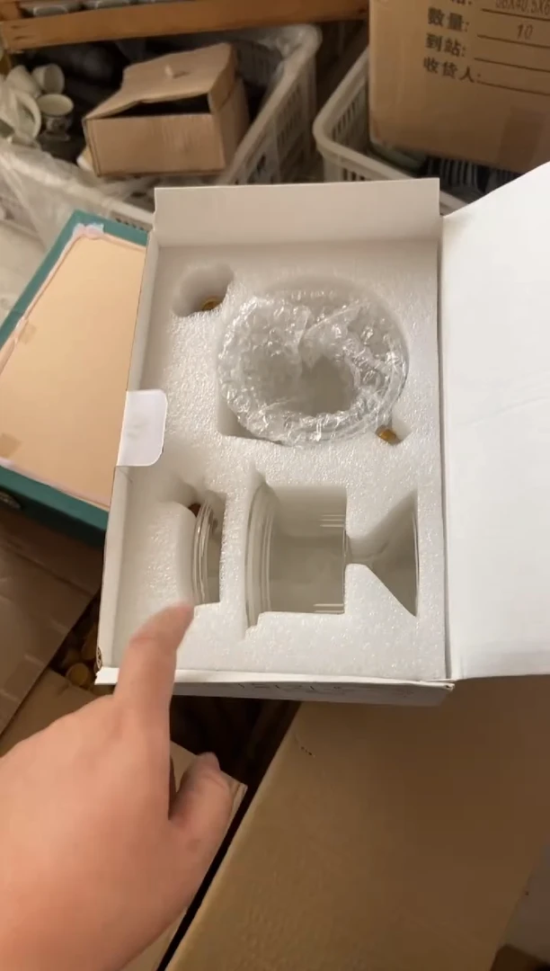 杯无运费险有瑕疵的摄影的产品有使用过的痕迹有点脏介意勿拍