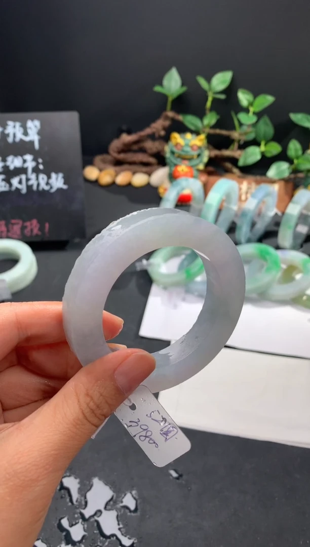 定制翡翠手镯未镶嵌冰紫圆条52