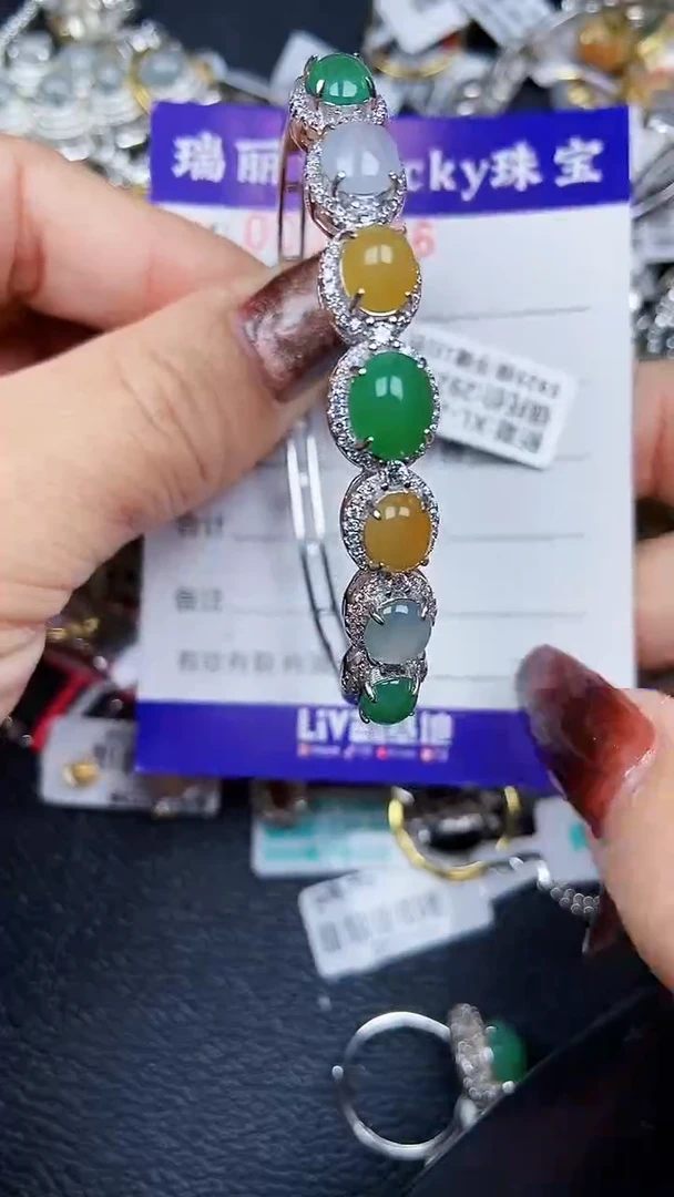 颈饰银S925镶嵌翡翠7486