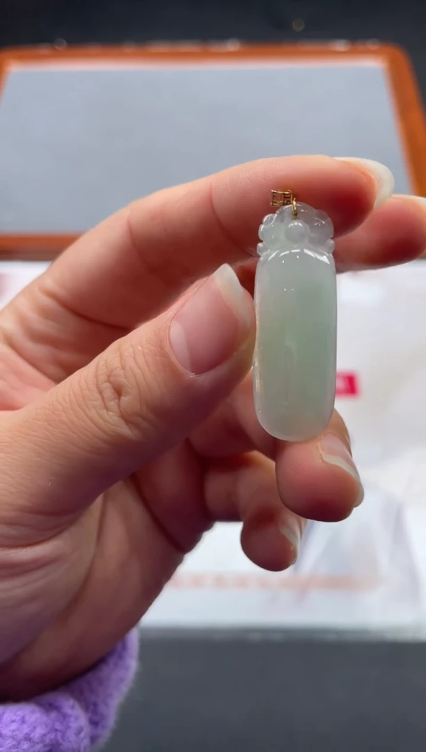 【闪购商品】定制翡翠18K金镶嵌01-16HDJT0128942