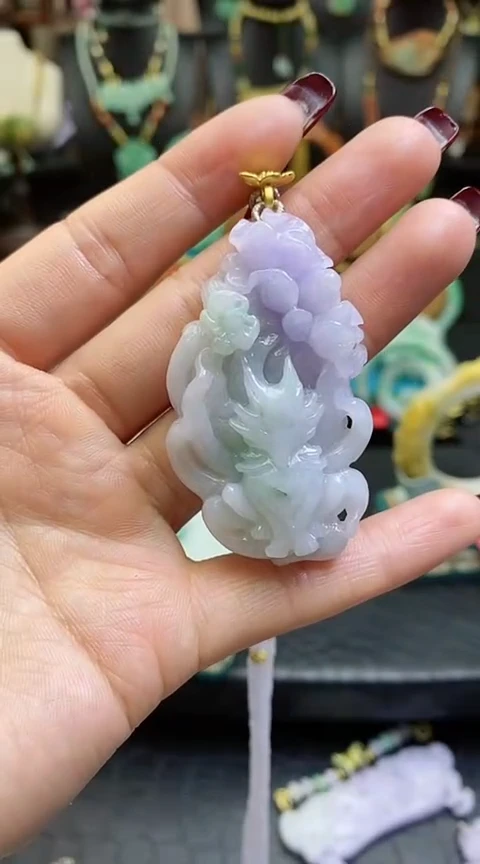 【闪购商品】翡翠颈饰未镶嵌九尾