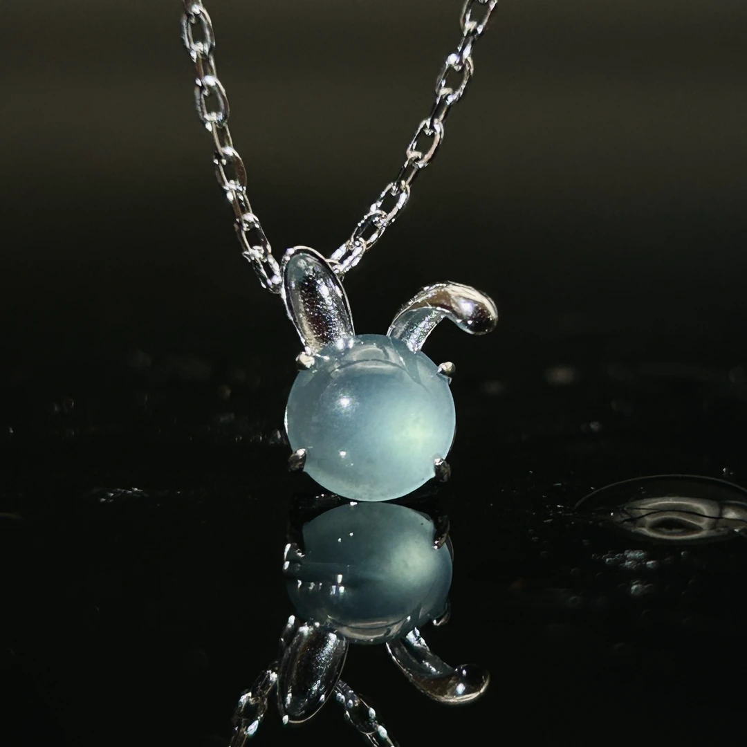 天然翡翠蓝水蛋面气质轻奢时尚精致镶嵌百搭小众灵动翡翠吊坠高冰