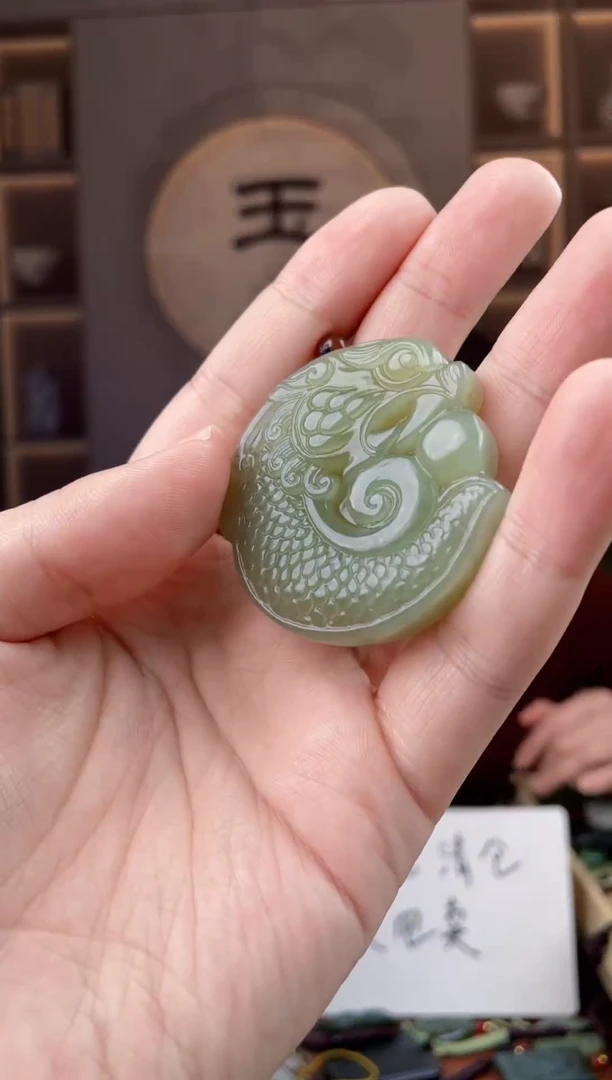 颈饰未镶嵌和田玉拍一发一，多样性发货