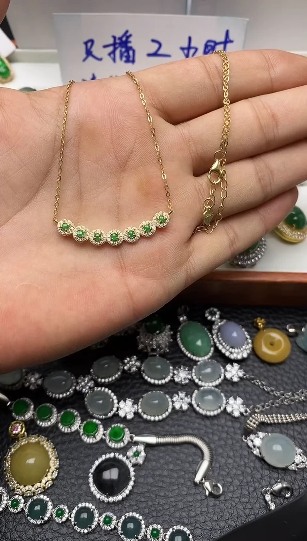 颈饰银S925镶嵌翡翠3339