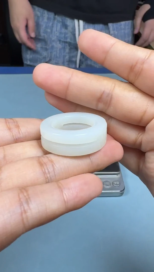 和田玉未镶嵌颈饰1