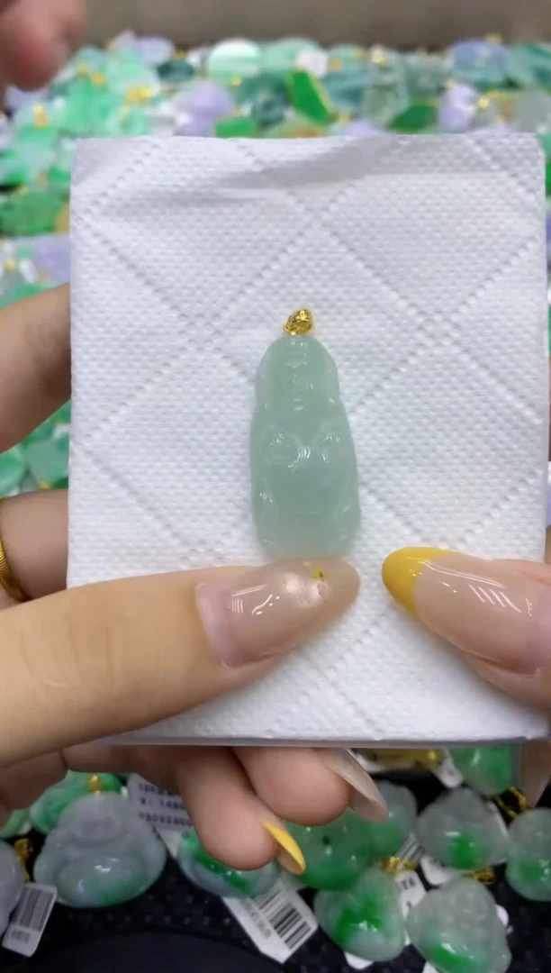 颈饰未镶嵌翡翠天然缅甸翡翠A货