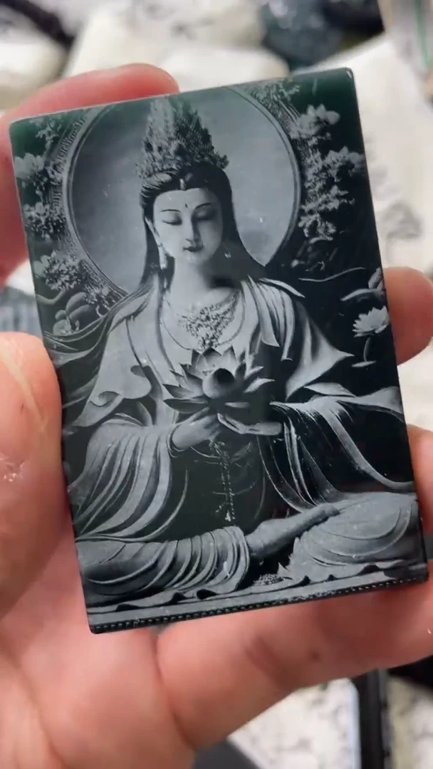 颈饰未镶嵌翡翠8